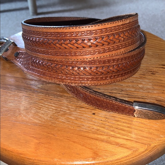 Tony Lama western Brown saddle tan Leather Belt size 40 basket stamped braided - Picture 9 of 9